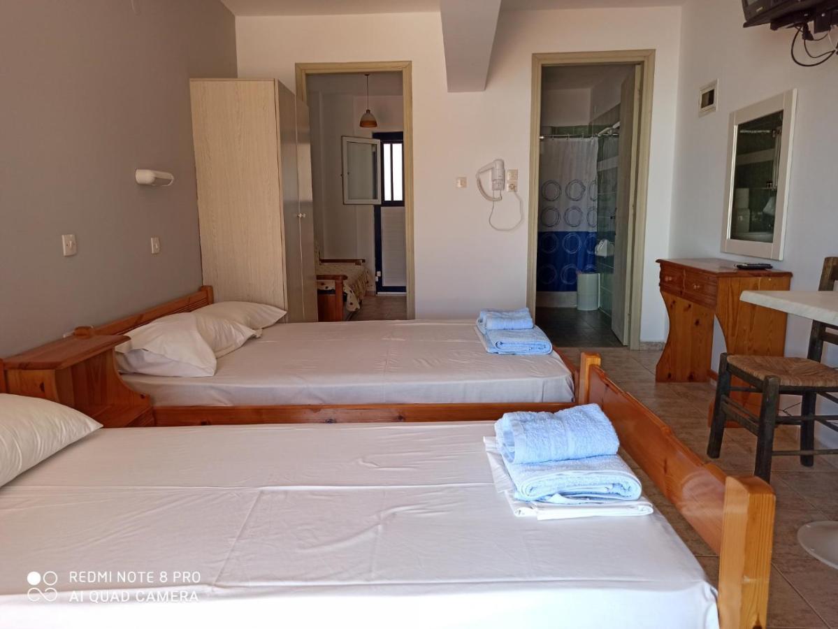 Vias Hotell Neápolis Exteriör bild