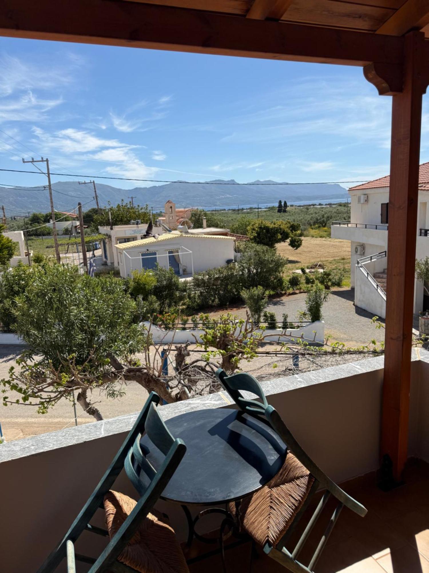 Vias Hotell Neápolis Exteriör bild