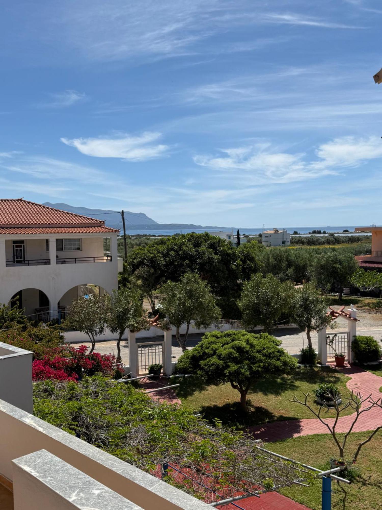 Vias Hotell Neápolis Exteriör bild