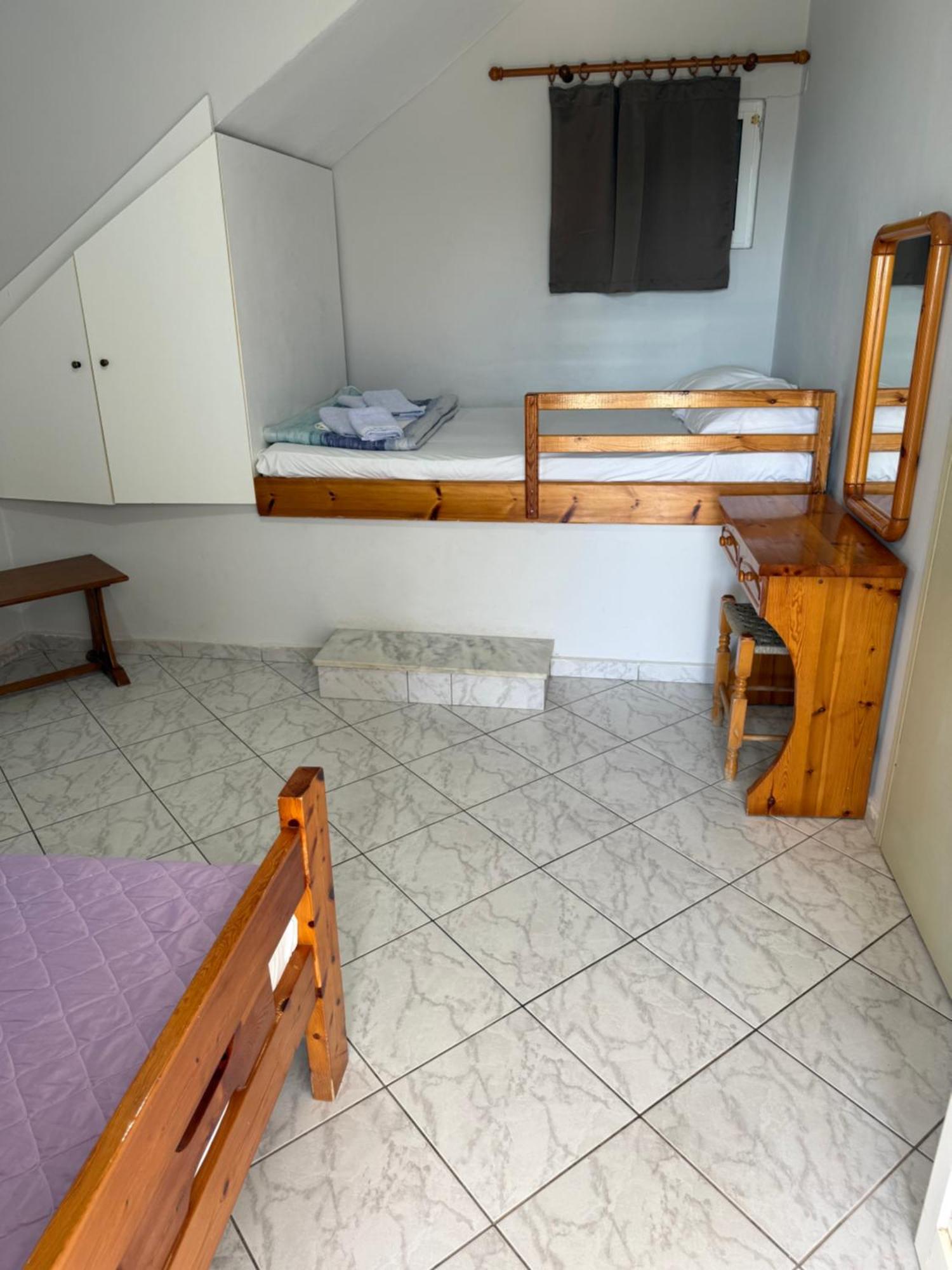 Vias Hotell Neápolis Exteriör bild