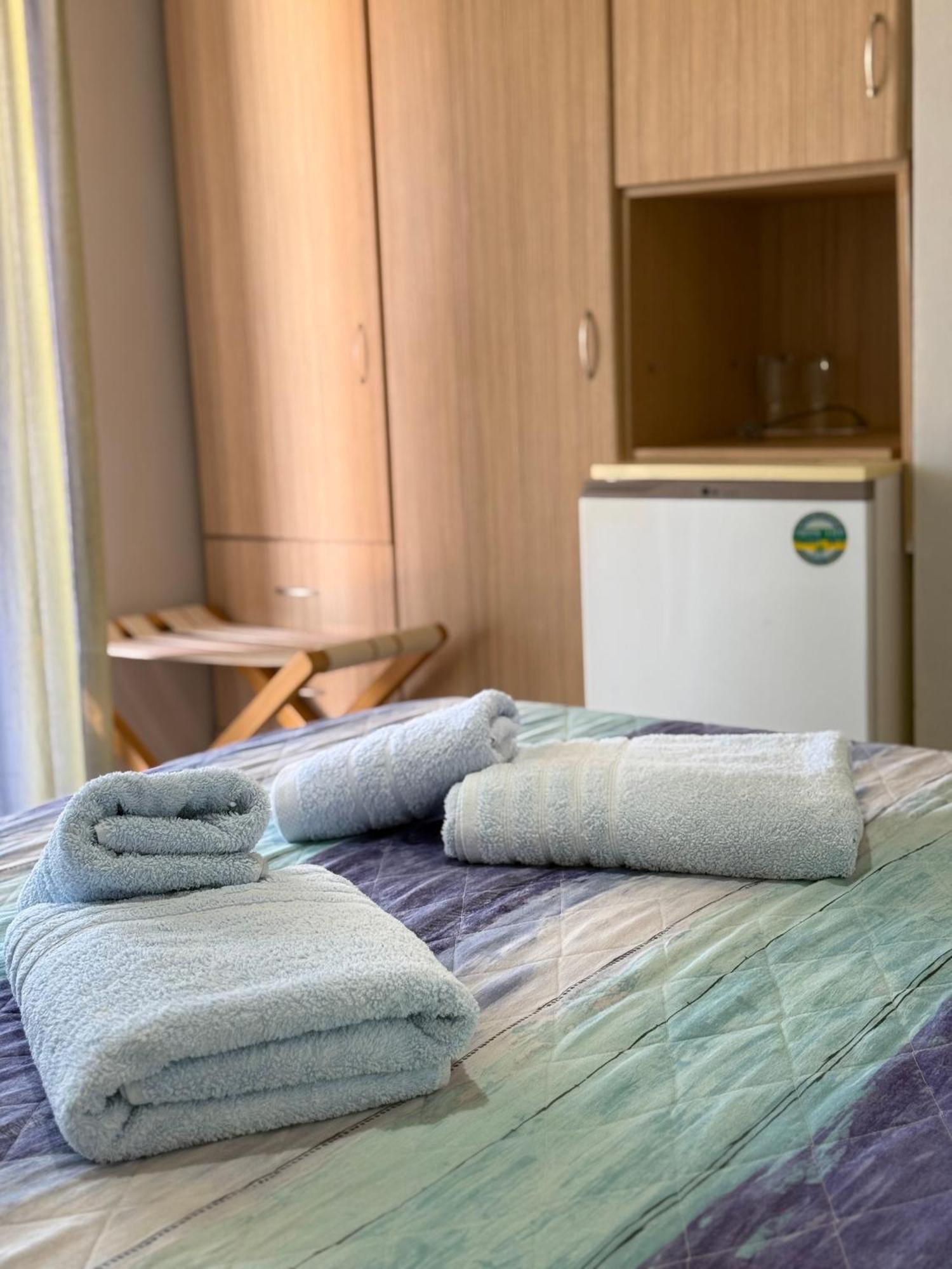 Vias Hotell Neápolis Exteriör bild